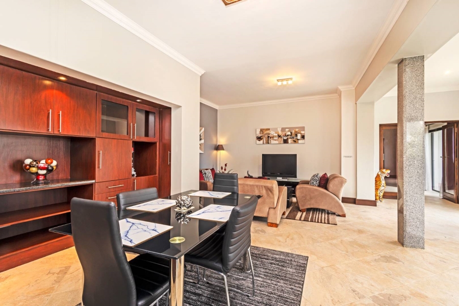 13 Bedroom Property for Sale in Plattekloof Western Cape